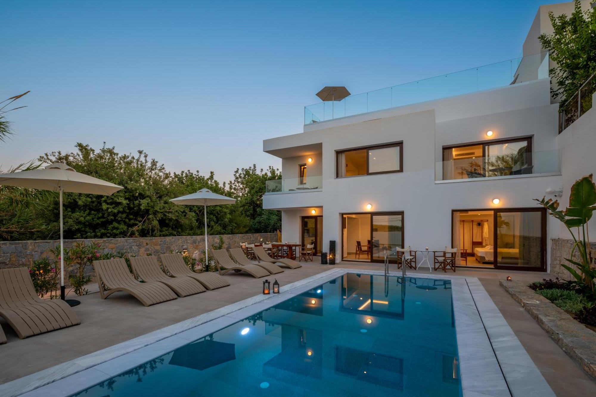 הרסוניסוס Mika Villas & Suites חדר תמונה